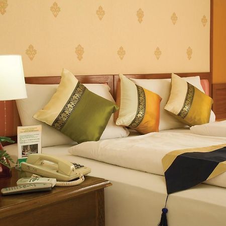 People Place Classic Hotel Sha Extra Plus Chiang Mai Eksteriør billede