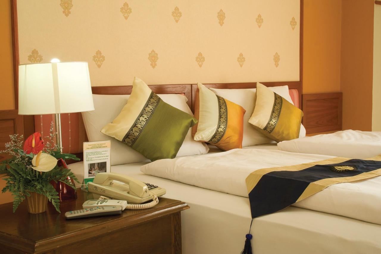 People Place Classic Hotel Sha Extra Plus Chiang Mai Eksteriør billede