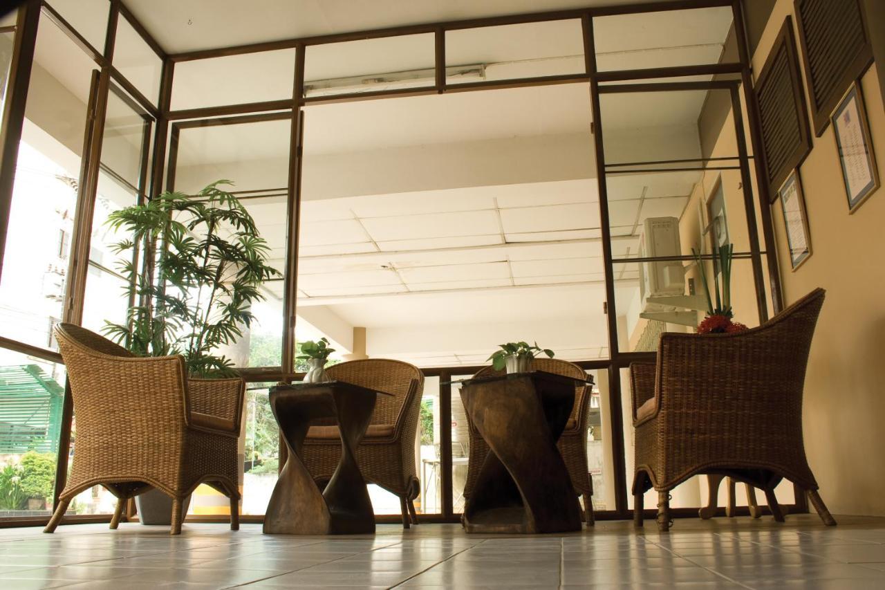 People Place Classic Hotel Sha Extra Plus Chiang Mai Eksteriør billede